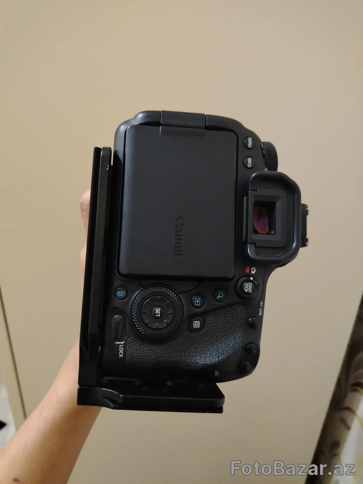 Canon 6 de mark 2 — 4