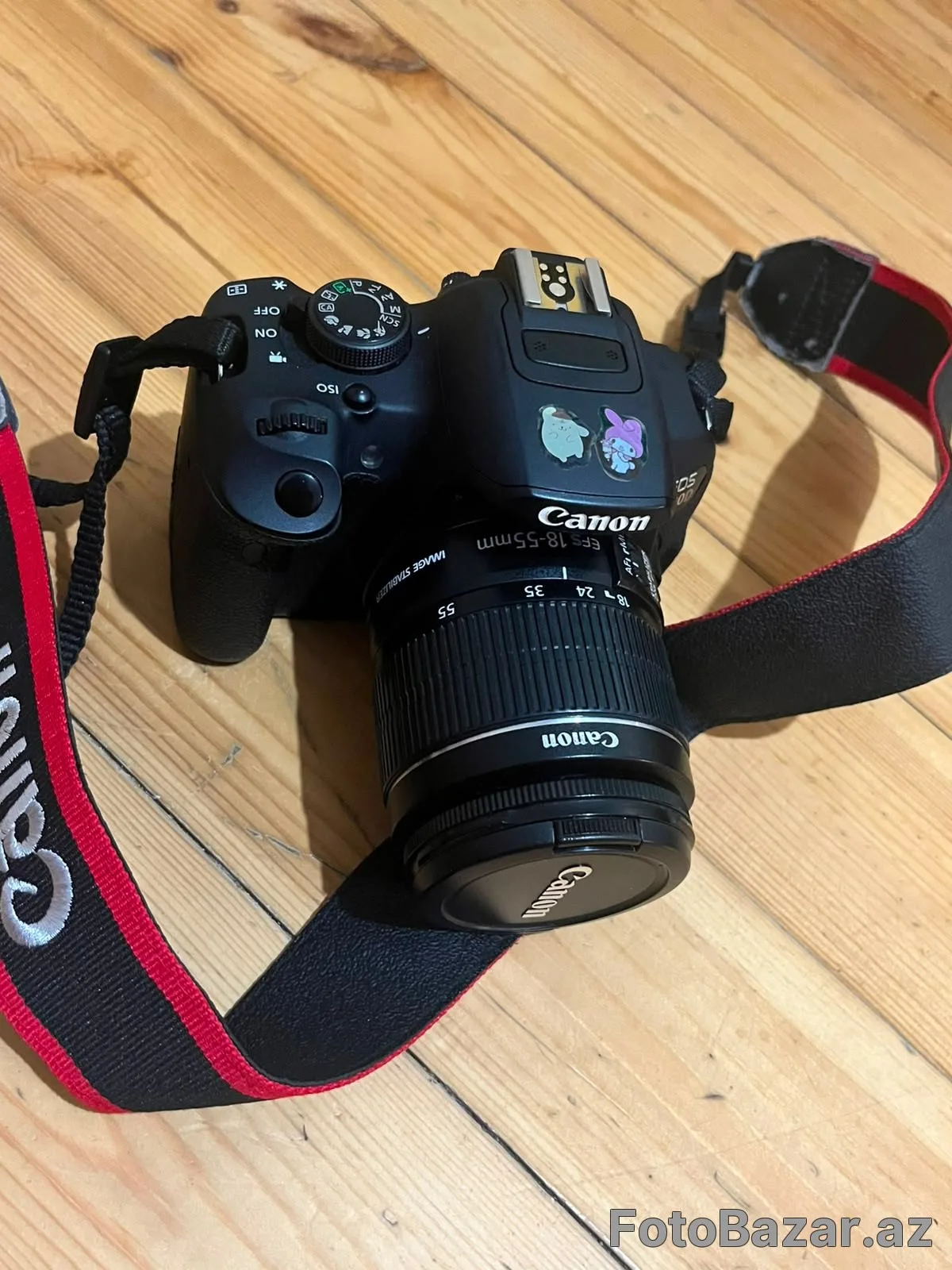 Canon 700 D